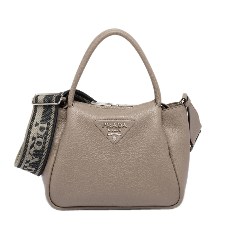 Prada | PRADA/普拉达 22春夏新款 女士小号黏土灰色皮革饰有三角徽标配织物肩带拉链开合单肩斜跨手提包1BC145_2DKV_F0572_V_3OO商品图片,额外9.5折, 包邮包税, 额外九五折