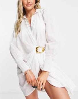 推荐River Island buckle mini beach shirt dress in white商品