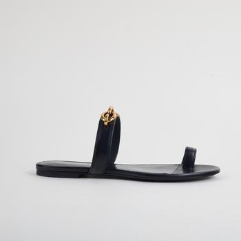 推荐Saint Laurent Women's Le Maillon Black Sandals商品
