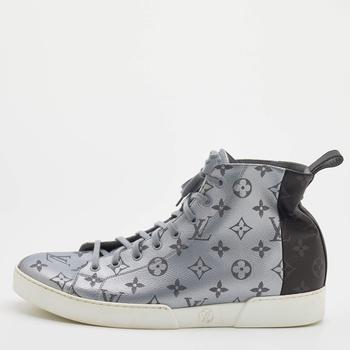 lv男鞋, [二手商品] Louis Vuitton | Louis Vuitton Grey/Black Match Up Monogram Canvas Pacific High Top Sneakers Size 44商品图片 