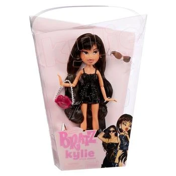 Bratz | x Kylie Jenner Day Fashion Doll with Accessories and Poster,商家Macy's,价格¥204