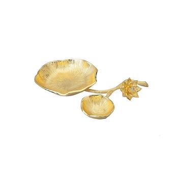 商品Classic Touch | Gold Chip And Dip Bowl with Lotus Flower Design,商家Macy's,价格¥884图片
