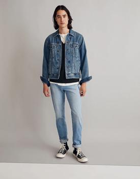 商品Madewell | Relaxed Taper Selvedge Jeans in Mandell Wash: Breast Cancer Research Edition,商家Madewell,价格¥300图片