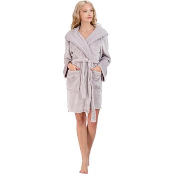 商品PJ Couture | PJ Couture Snowed In Women's Short Belted 36" Robe with Sherpa Lined Hood,商家BHFO,价格¥70图片
