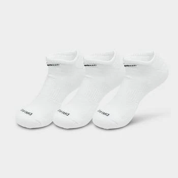 NIKE | Nike Everyday Plus Cushion Training No-Show Socks (3 Pack) 