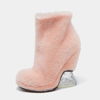 推荐Fendi Pink Shearling Fur Ice Heel Ankle Boots Size 39商品