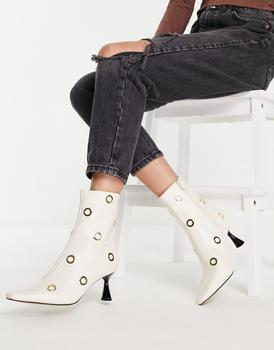 ASOS | ASOS DESIGN Rush mid-heeled boots with hardware detail in natural商品图片,