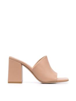 商品Gianvito Rossi | Wynn Nappa Mules,商家KIRNA ZABÊTE,价格¥3290图片