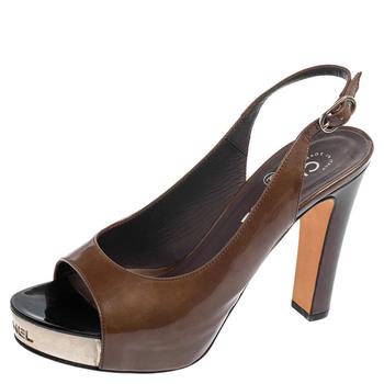 美国香奈儿鞋, [二手商品] Chanel | Chanel Olive Green Patent Leather CC Slingback Platform Sandals Size 37.5商品图片 5.8折, 满1件减$100, 满减