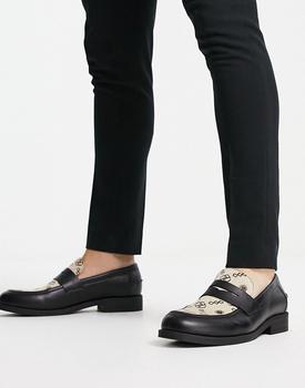 推荐ASOS DESIGN loafers in black faux leather with monogram design商品