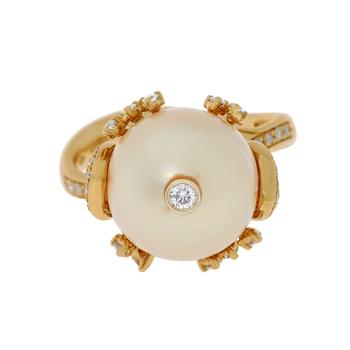 商品Zydo | Zydo 18K Yellow Gold Diamond 0.35ct. tw. and Pearl 12mm Band Ring sz. 7,商家Premium Outlets,价格¥18254图片