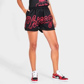 推荐Women's Mitchell & Ness Chicago Bulls Big Face 4.0 Shorts商品