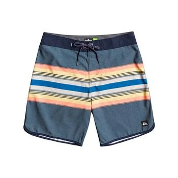 Quiksilver | Quicksilver Men's Everyday Scallop 19" Board Shorts 