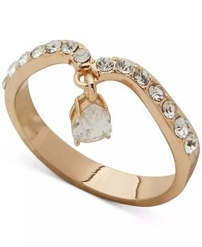 Emily in Paris | Gold-Tone Crystal Charm Pavé Wavy Ring,商家Macy's,价格¥332