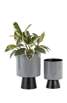 VIVIAN LUNE HOME | Gray Metal Modern Planter - Set of 2,商家Nordstrom Rack,价格¥600