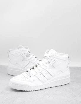 推荐adidas Originals Forum mid trainers in triple white商品