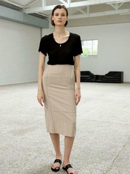 推荐Margaret French Wool Skirts商品