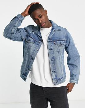 Levi's vintage fit trucker jacket in blue wash product img