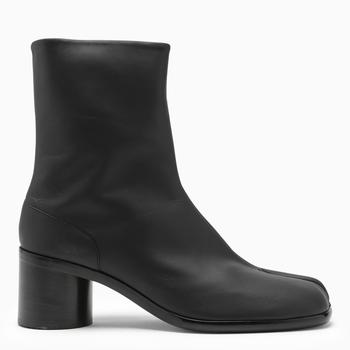 推荐Tabi ankle boots in matte black leather商品
