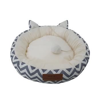 商品Canvas Round Cat Bed with Toy Ball, Medium图片