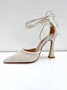 So Me Shoes | Harpe Heel In Cream,商家Premium Outlets,价格¥281
