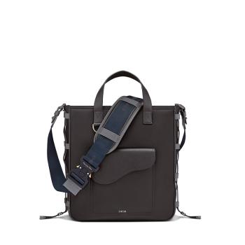 迪奥手提包, Dior | 【预售3-7天】DIOR/迪奥 2021秋冬SADDLE系列  SACAI联名男士黑色科技面料和粒面小牛皮手提肩背包1ADSH198USH_H15E商品图片 8折, 包邮包税