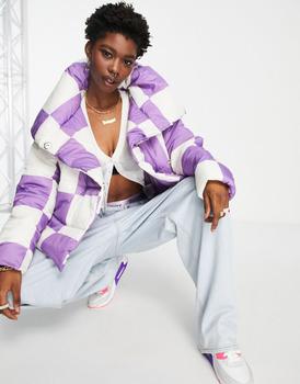 推荐Girlfriend Material puffer jacket with cape collar in purple checkerboard商品