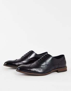 product Gianni Feraud lace up brogue in black image