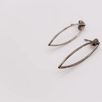Le Réussi | Silver Eye Shaped Earrings,商家Verishop,价格¥152