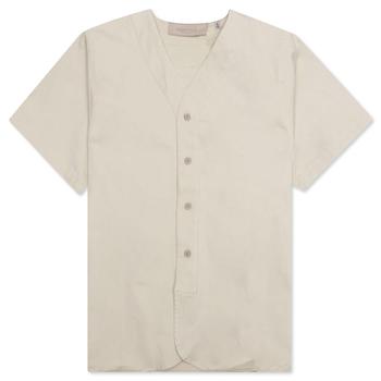 推荐Fear of God Essentials Women's Boy Scout Shirt - Wheat商品