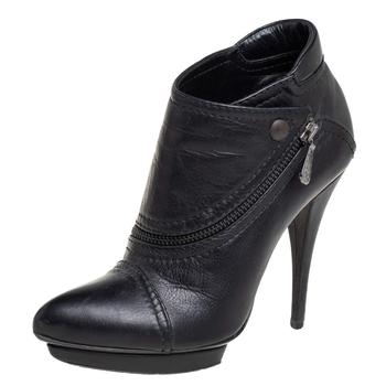 Alexander McQueen Black Leather Zipper Detail  Ankle Boots Size 37 product img