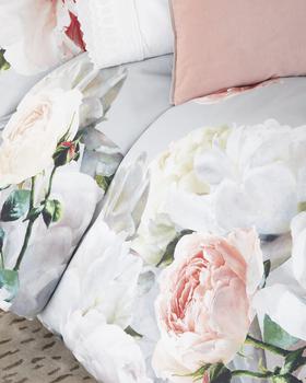 商品Designers Guild | Peonia Grande Zinc King Duvet,商家Neiman Marcus,价格¥2755图片