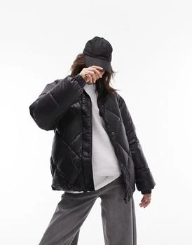 Topshop | Topshop mid length wet look puffer with zip off sleeves in black,商家ASOS,价格¥322