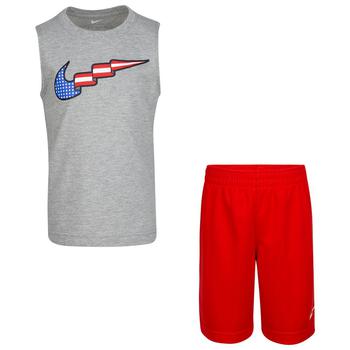 商品NIKE | Little Boys Swoosh Play Shorts and T-shirt, 2 Piece Set,商家Macy's,价格¥103图片