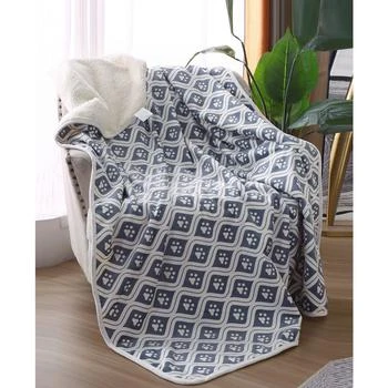 Happycare Textiles | Advanced Water Resistant Pets Print Comfort Throw, 50" x 60",商家Macy's,价格¥247