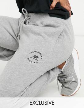 推荐New Balance life in balance joggers in grey - exclusive to ASOS商品