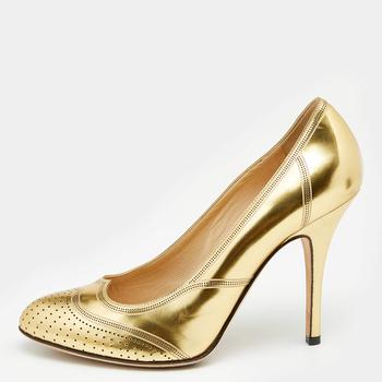 [二手商品] Fendi | Fendi Metallic Gold Perforated Leather Round Toe Pumps Size 37商品图片,4.7折