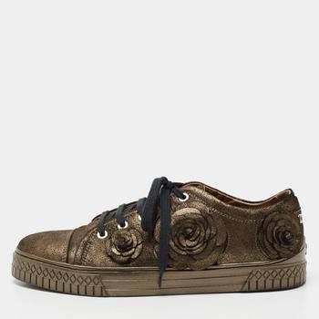 香奈儿鞋, [二手商品] Chanel | Chanel Metallic Suede Camellia Low-Top Sneakers Size 37.5商品图片 