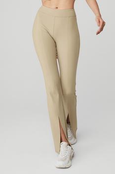 商品Alo | Airbrush High-Waist 7/8 Flutter Legging - California Sand,商家Alo yoga,价格¥594图片