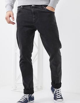 推荐Weekday sunday relaxed tapered comfort fit jeans in black商品