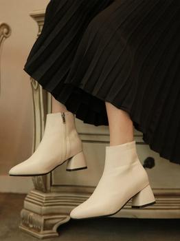 推荐Zip-Up Ankle Boots - 5 Colors商品