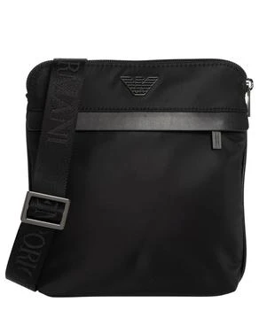 Emporio Armani | Emporio Armani Logo-Plaque Zipped Shoulder Bag,商家Cettire,价格¥902