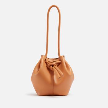 推荐Nanushka Elongated Bucket Small Leather Bag商品