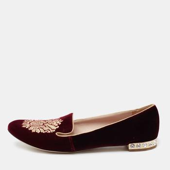 推荐Miu Miu Burgundy Crest Embroidered Velvet Smoking Slippers Size 40商品