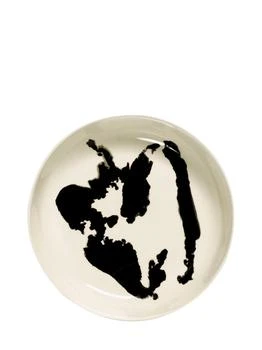 SERAX | Set Of Two 22cm White Black Feast Plates,商家LUISAVIAROMA,价格¥481
