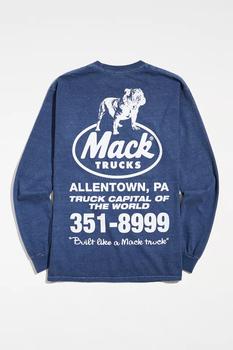 推荐Mack Trucks Bulldog Long Sleeve Tee商品
