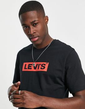 推荐Levi's small chest boxtab logo t-shirt in black商品