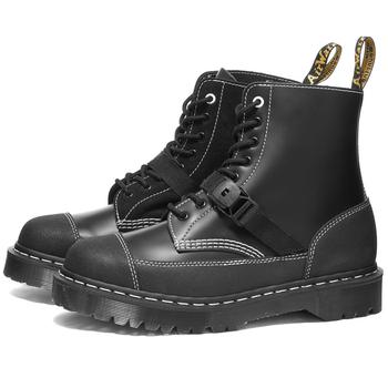 推荐Dr. Martens 1460 Tech 8-Eye Boot - Made In England商品