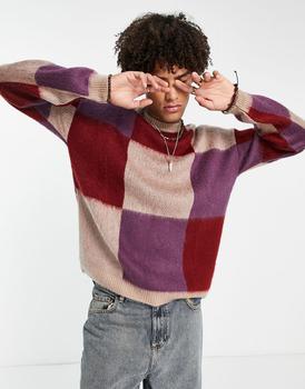 推荐ASOS DESIGN fluffy knit checkerboard jumper in burgundy & beige商品