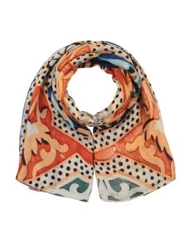 TALKING WALLS Scarves and foulards